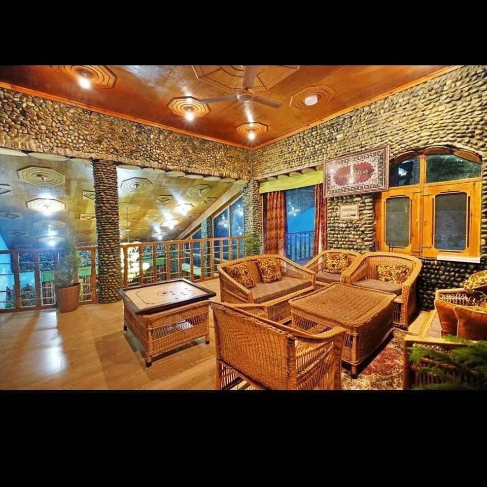 Sojourn Cottages Pahalgām Exterior foto